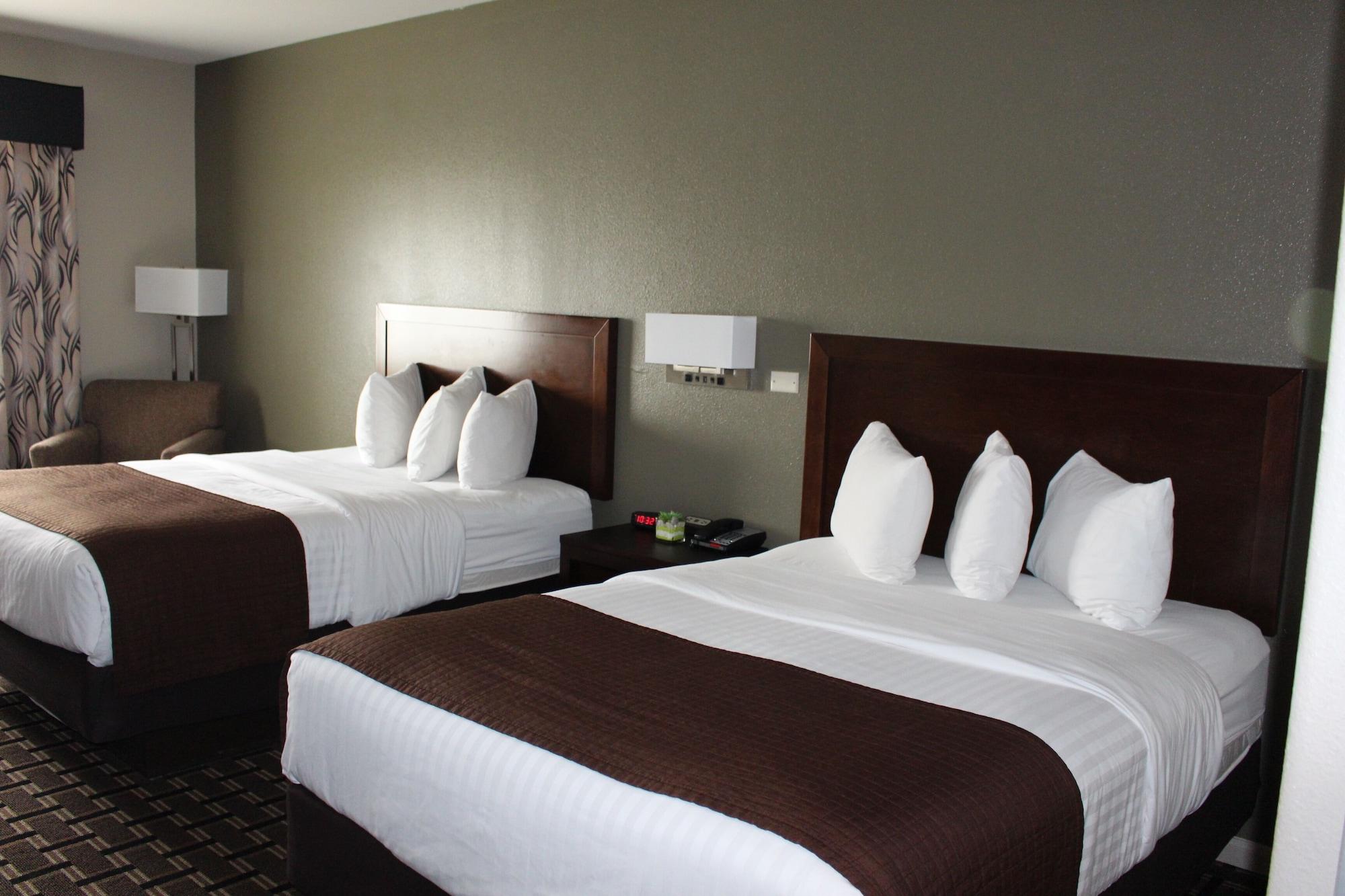 Baymont By Wyndham Columbus Hotel Екстериор снимка